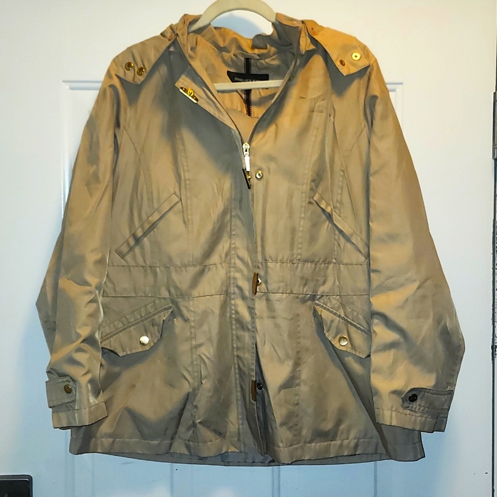 Jones New York Jacket w/removable hood